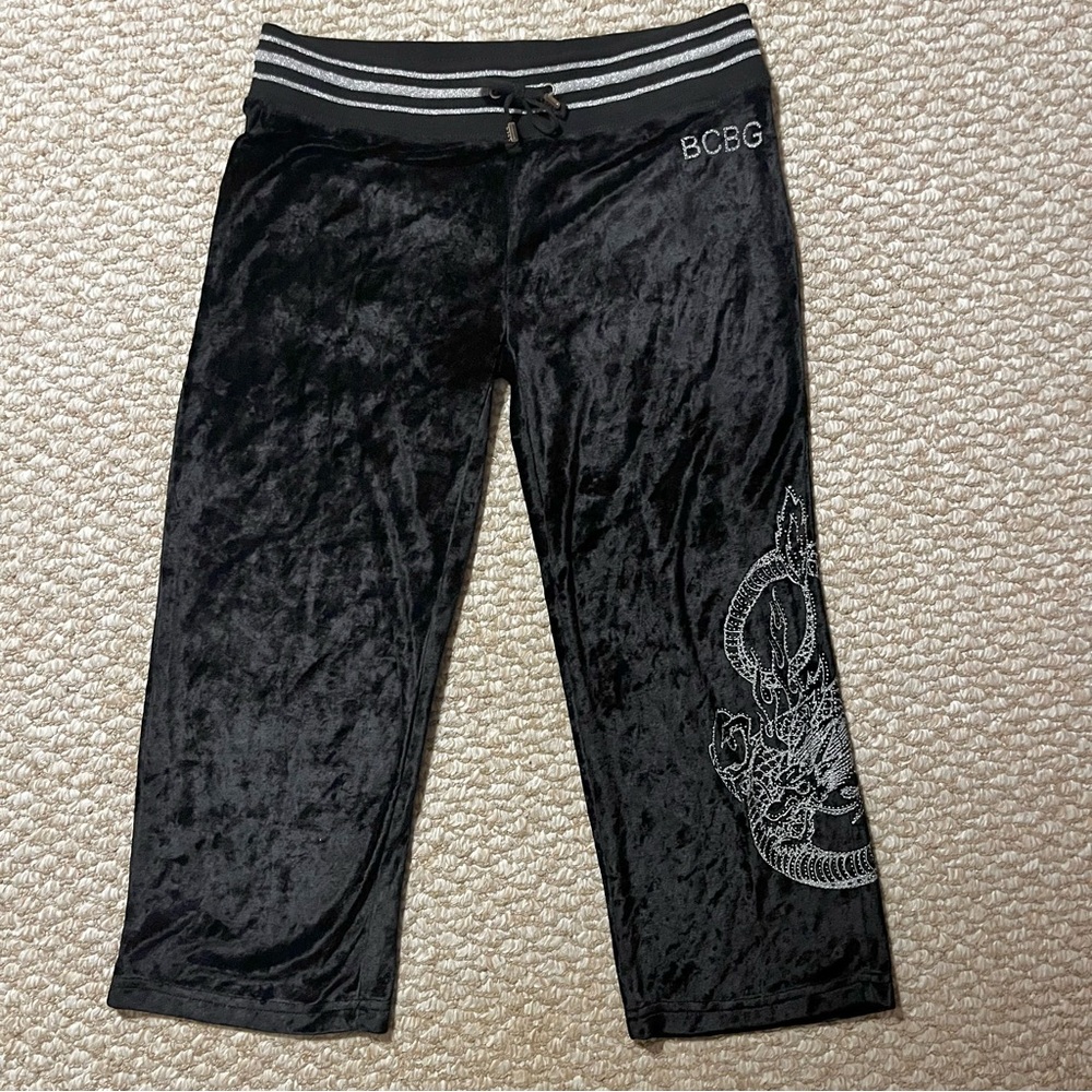 BCBG Y2K Black Velour Capri Pants